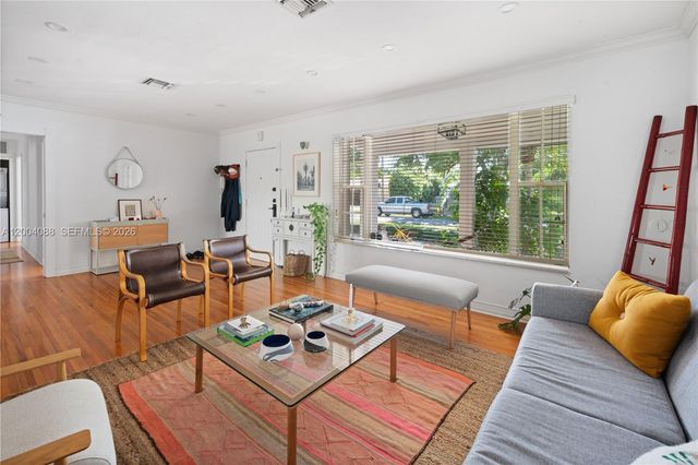 1425 Trillo Ave -, Coral Gables, FL 33146