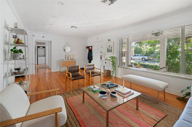 1425 Trillo Ave -, Coral Gables, FL 33146