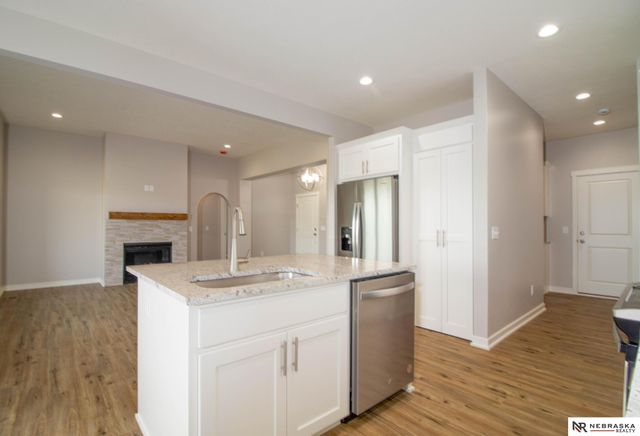 3000 Southern Hills Drive, Blair, NE 68008