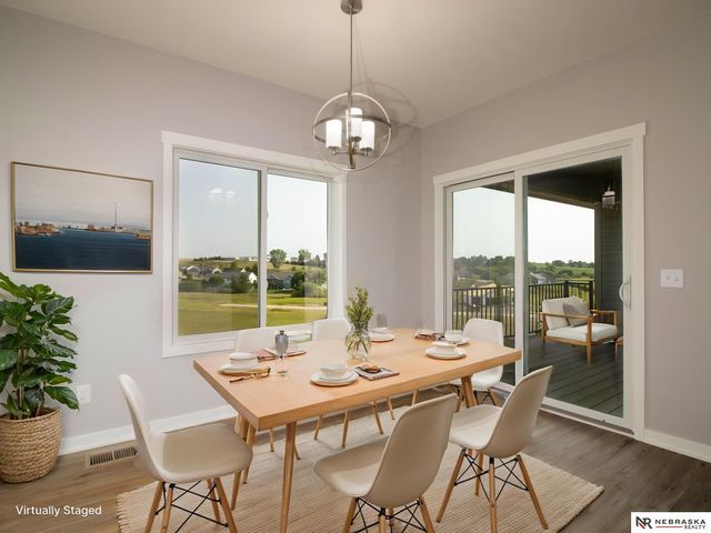 3000 Southern Hills Drive, Blair, NE 68008