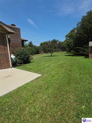 526 Pear Orchard Rd NW, Elizabethtown, KY 42701