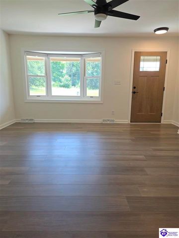 526 Pear Orchard Rd NW, Elizabethtown, KY 42701