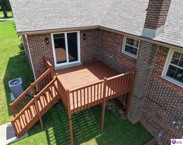 526 Pear Orchard Rd NW, Elizabethtown, KY 42701