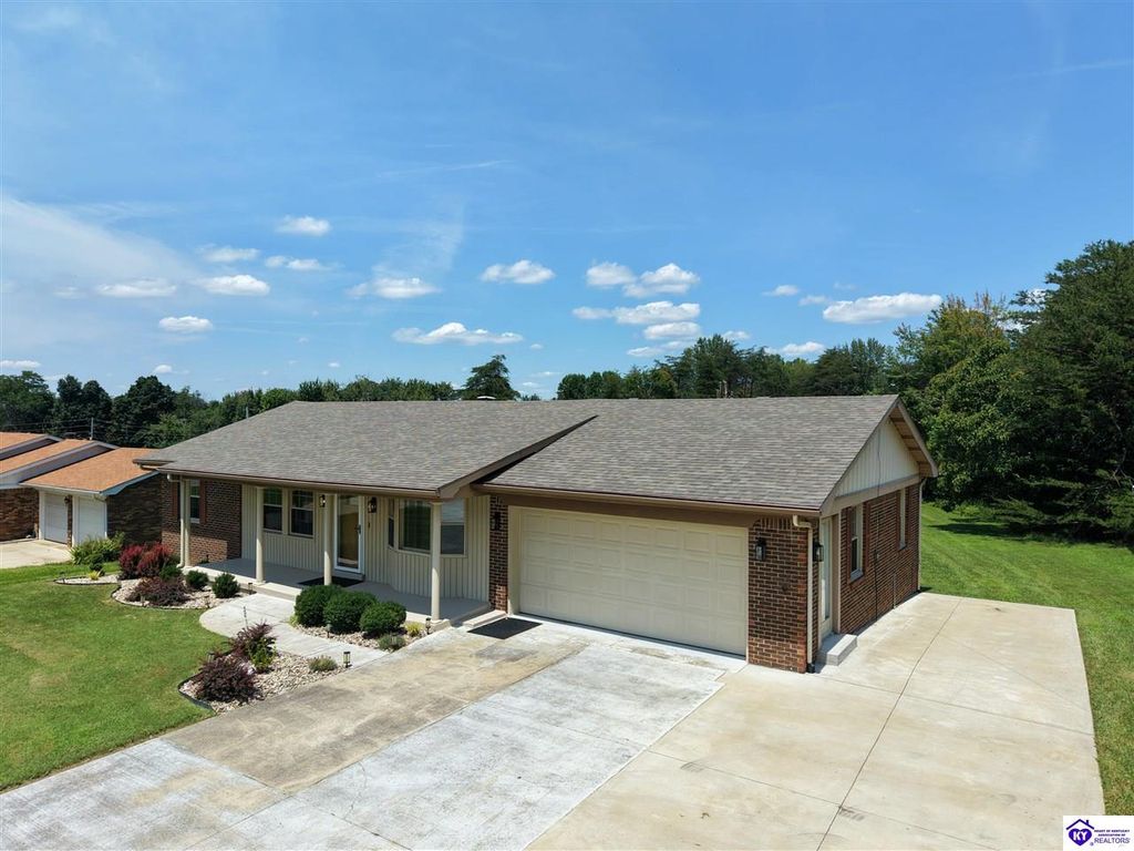 526 Pear Orchard Rd NW, Elizabethtown, KY 42701
