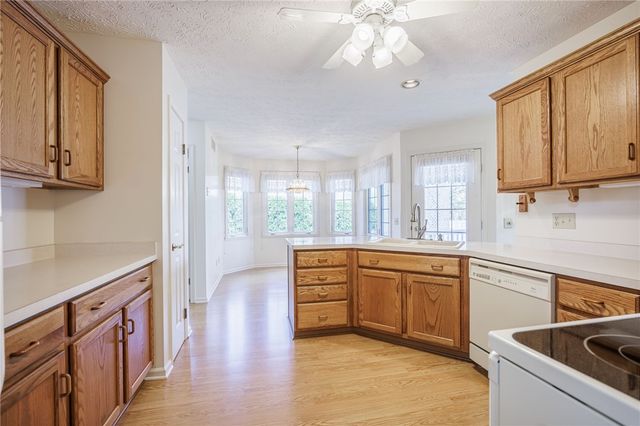 80 Albury Drive, Greece, NY 14626