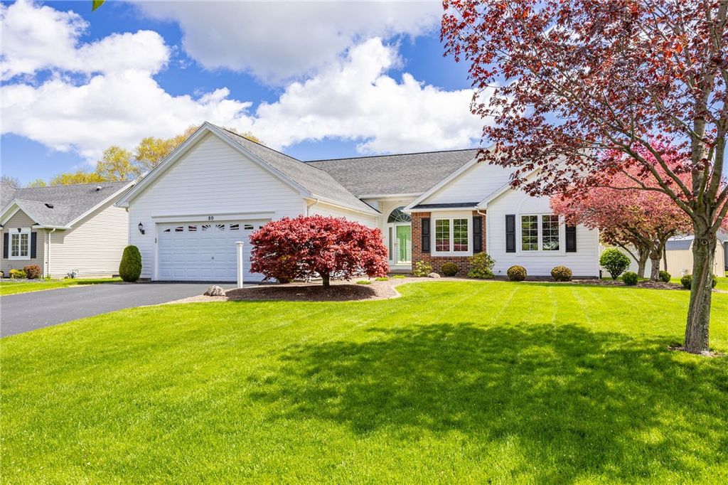 80 Albury Drive, Greece, NY 14626