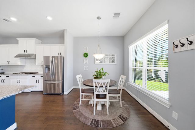 129 Magnolia Reserve Loop, Magnolia, TX 77354