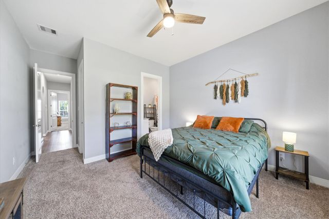 129 Magnolia Reserve Loop, Magnolia, TX 77354