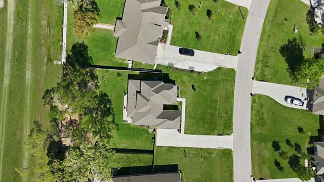 129 Magnolia Reserve Loop, Magnolia, TX 77354