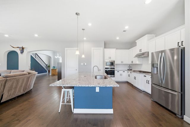 129 Magnolia Reserve Loop, Magnolia, TX 77354