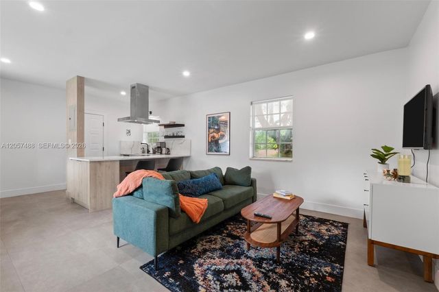 541 NE 62nd Street 13, Miami, FL 33138