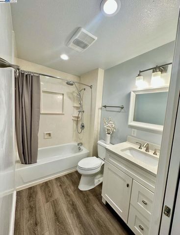 37230 2nd St, Fremont, CA 94536