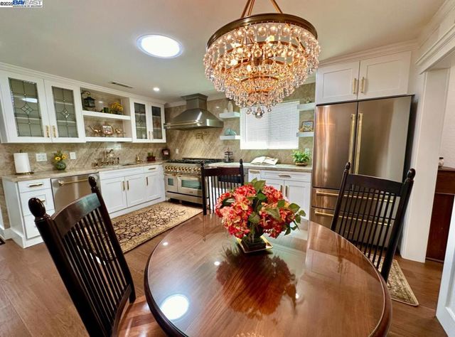 37230 2nd St, Fremont, CA 94536