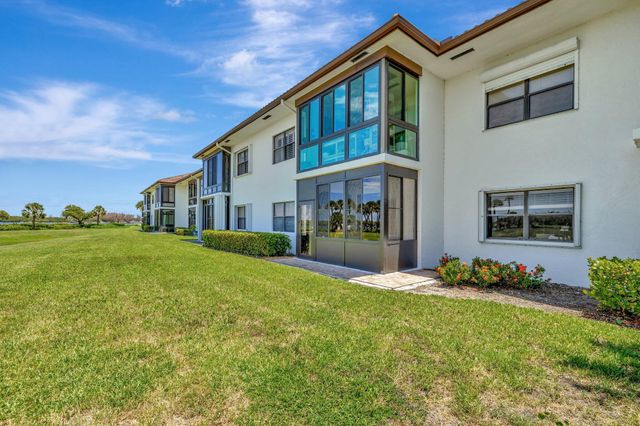 6062 SE Landing Way 2, Stuart, FL 34997