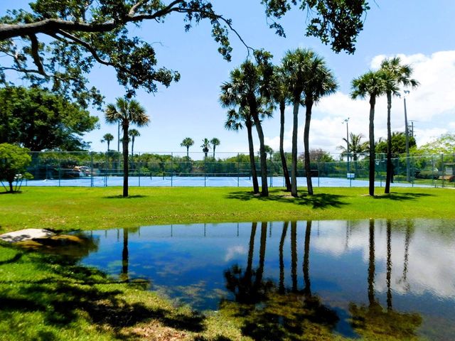 6062 SE Landing Way 2, Stuart, FL 34997