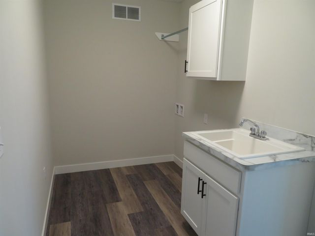 68390 Falcons Lair Lane, New Paris, IN 46553