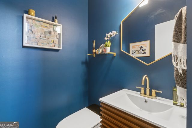 1260 Van Allen Mews NW, Atlanta, GA 30318