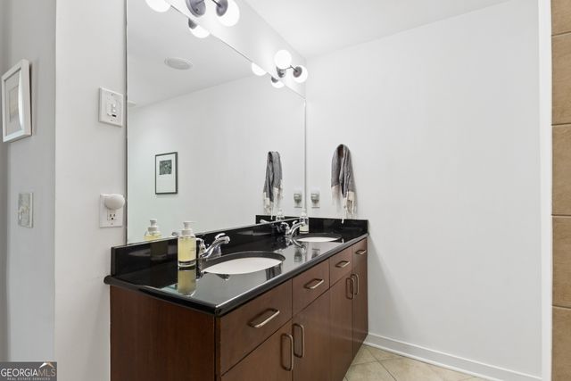 1260 Van Allen Mews NW, Atlanta, GA 30318