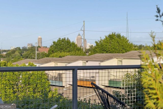 1260 Van Allen Mews NW, Atlanta, GA 30318