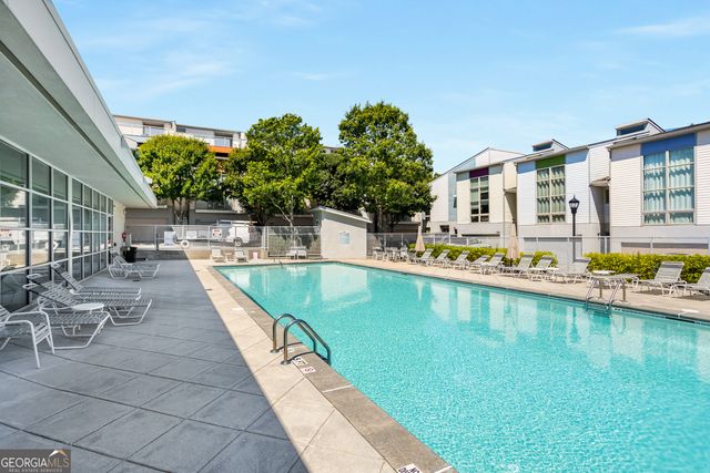 1260 Van Allen Mews NW, Atlanta, GA 30318