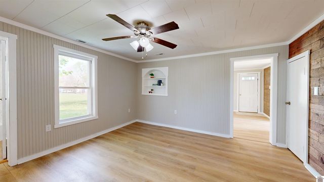 12800 Woodville Road, Kevil, KY 42053