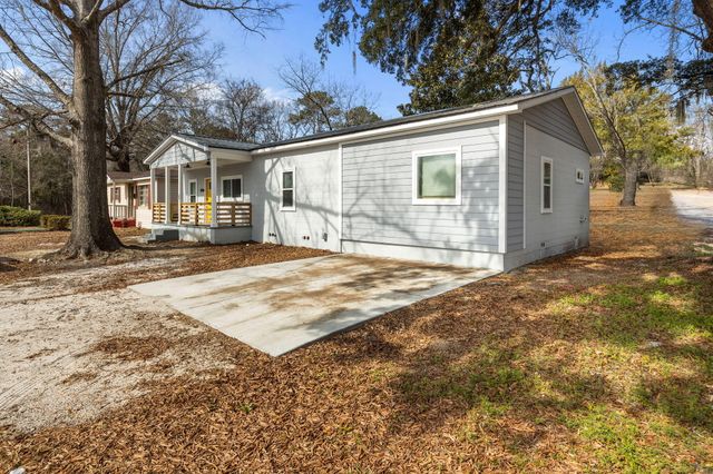 501 Wall Street, Moncks Corner, SC 29461