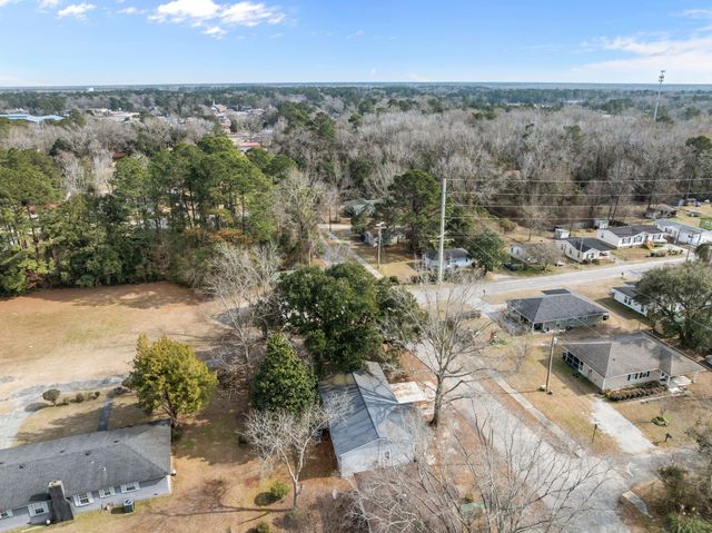 501 Wall Street, Moncks Corner, SC 29461