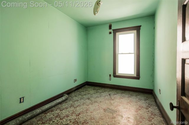 1244 25th Street, Detroit, MI 48216