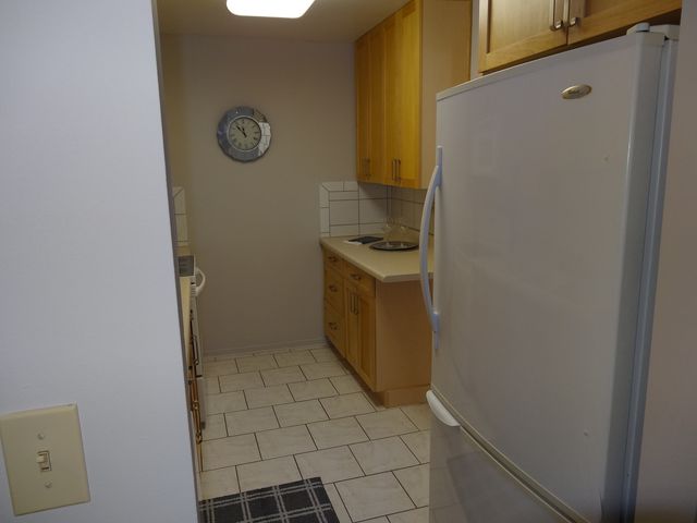 828 E Old Willow Road 109, Prospect Heights, IL 60070