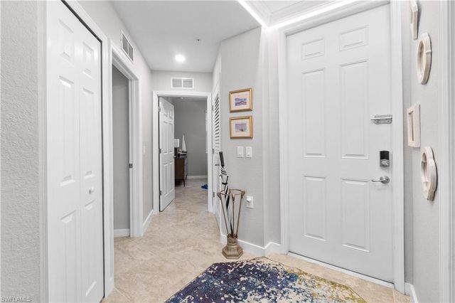 9596 Trevi CT 5418, Naples, FL 34113