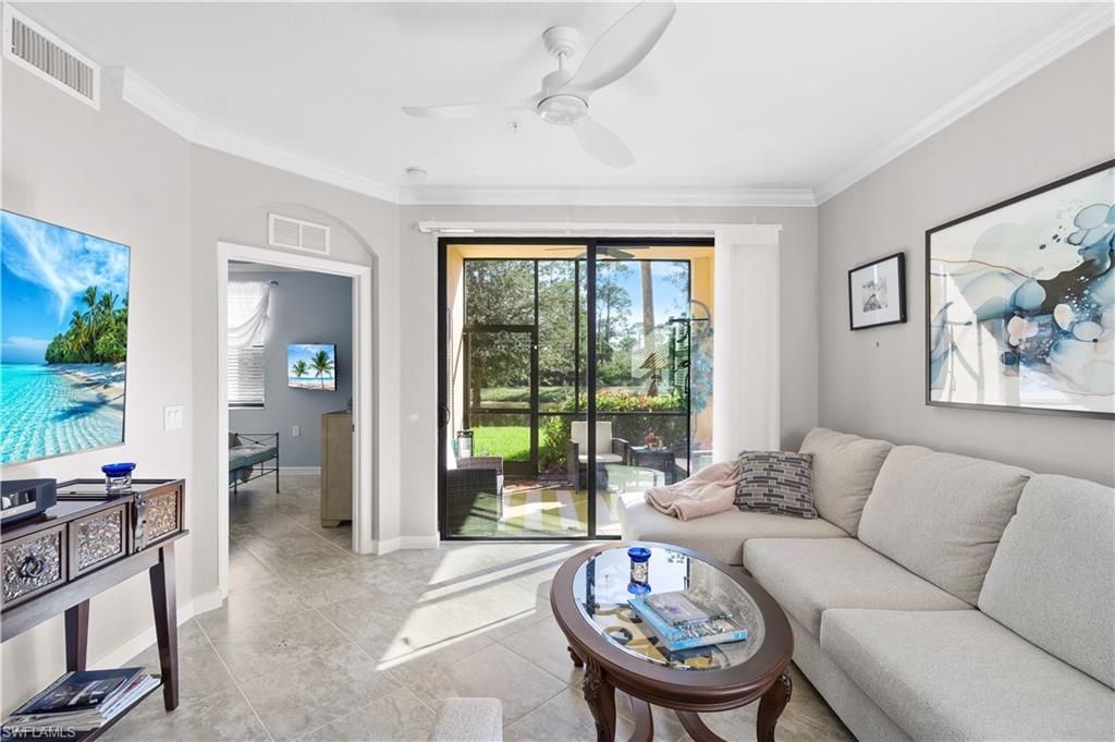 9596 Trevi CT 5418, Naples, FL 34113