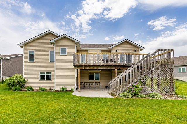 5008 NE Ledgestone Drive, Ankeny, IA 50021