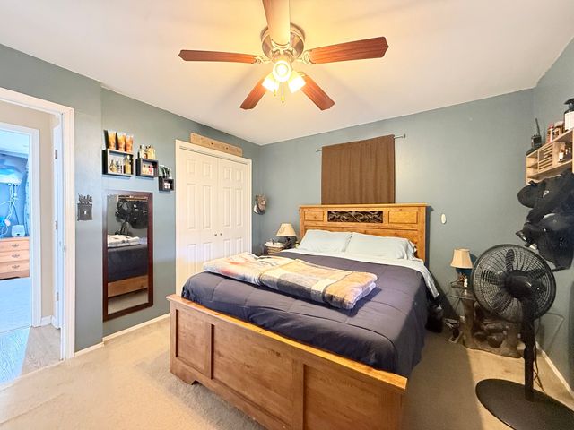 1413 Mckinley Street S, Harrisburg, IL 62946