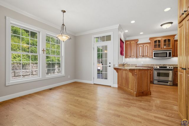 2052 Stephen Court, Manhattan, KS 66503