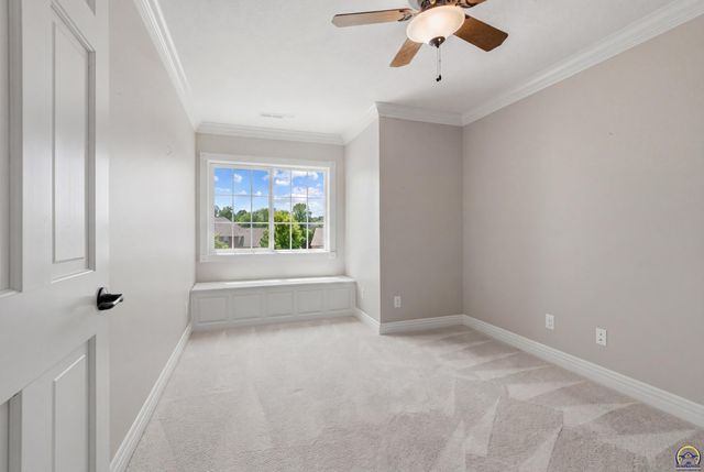 2052 Stephen Court, Manhattan, KS 66503