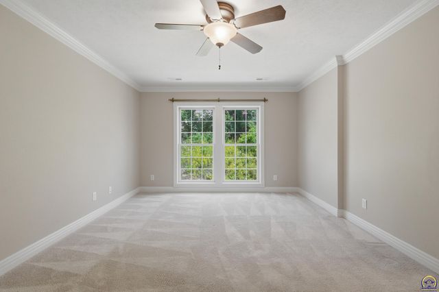 2052 Stephen Court, Manhattan, KS 66503