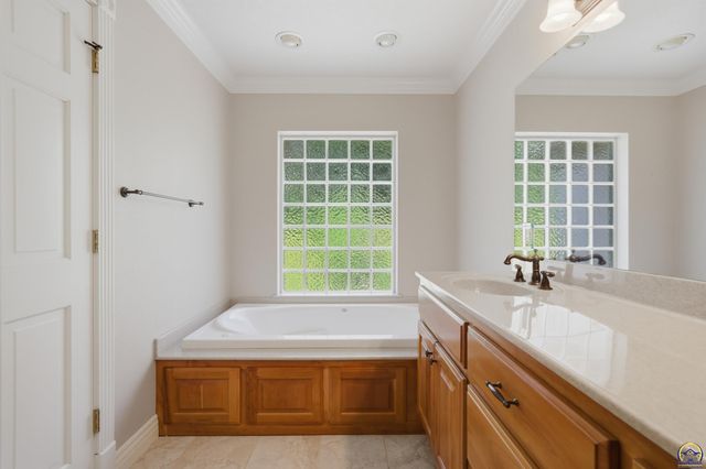 2052 Stephen Court, Manhattan, KS 66503