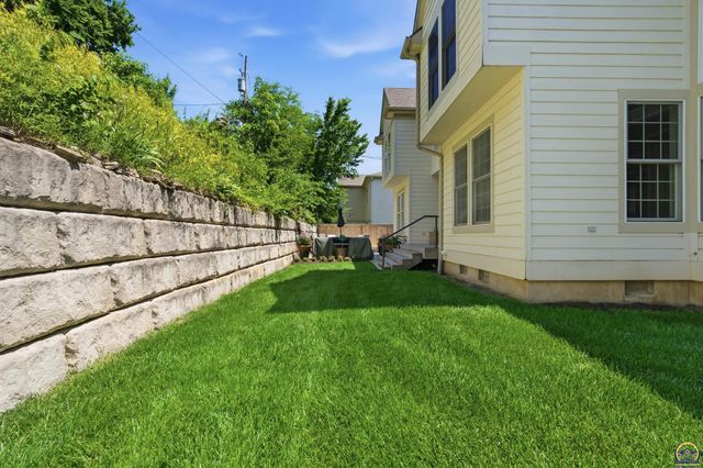 2052 Stephen Court, Manhattan, KS 66503