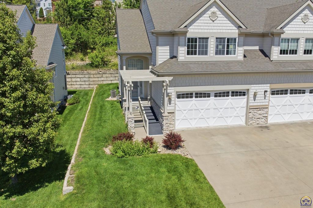 2052 Stephen Court, Manhattan, KS 66503