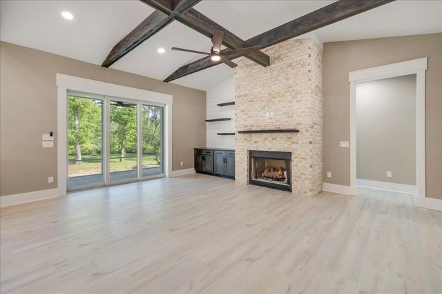 5681 Iola Cres Drive, Tallahassee, FL 32309