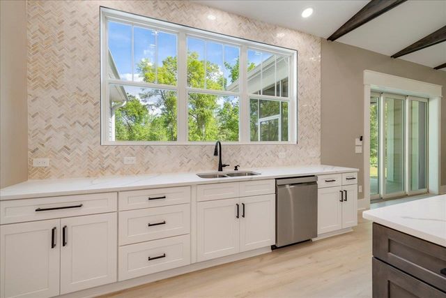 5681 Iola Cres Drive, Tallahassee, FL 32309