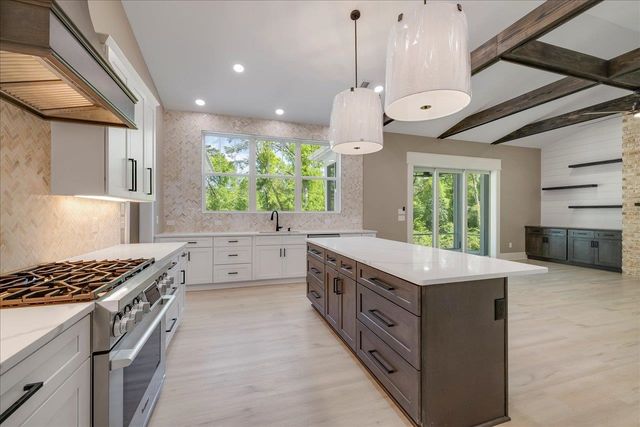 5681 Iola Cres Drive, Tallahassee, FL 32309