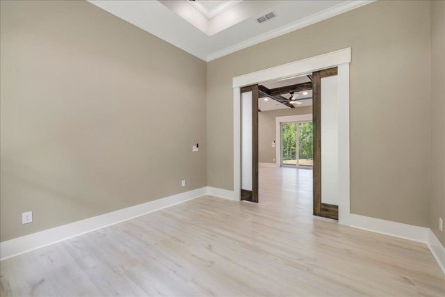 5681 Iola Cres Drive, Tallahassee, FL 32309