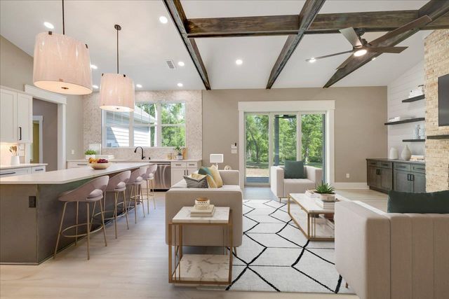 5681 Iola Cres Drive, Tallahassee, FL 32309