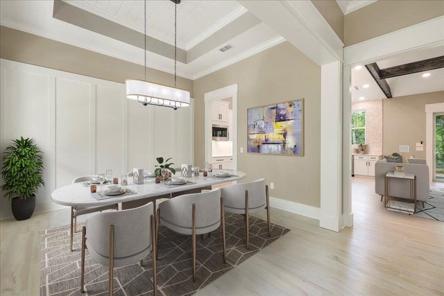 5681 Iola Cres Drive, Tallahassee, FL 32309