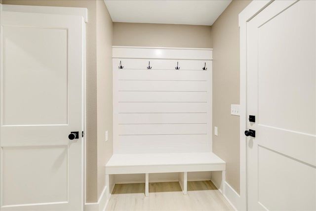 5681 Iola Cres Drive, Tallahassee, FL 32309