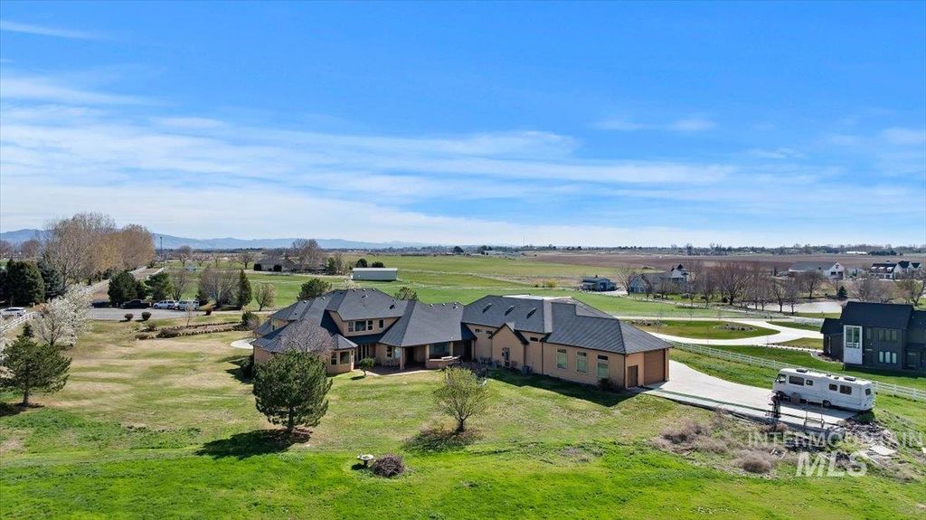 3797 Rustler Ln, Meridian, ID 83642 photo 10