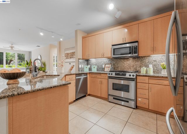 5501 De Marcus Blvd 206, Dublin, CA 94568