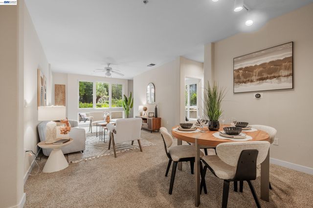 5501 De Marcus Blvd 206, Dublin, CA 94568