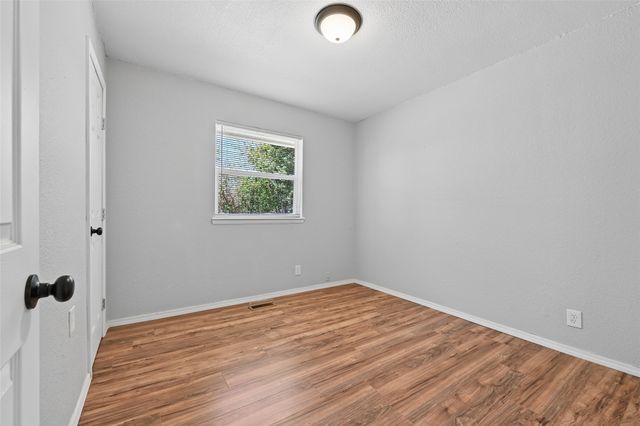 1624 S 4th Street, Broken Arrow, OK 74012